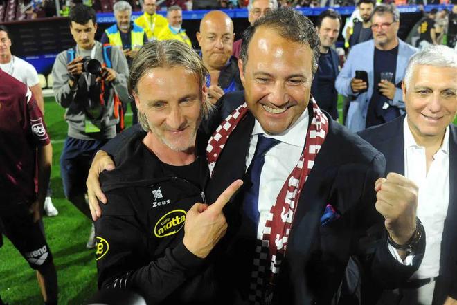 这三位球星 这三位球星